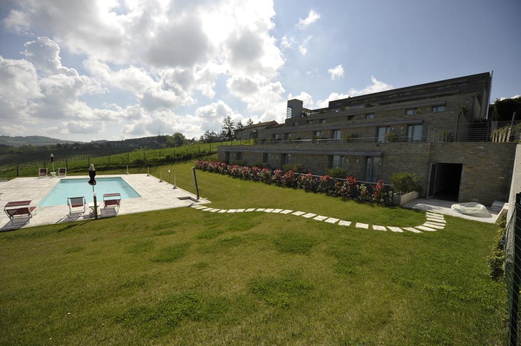 Ca' Del Lupo Hotell Montelupo Albese Rom bilde