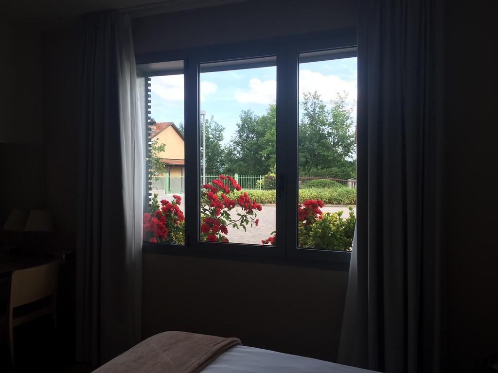 Ca' Del Lupo Hotell Montelupo Albese Eksteriør bilde