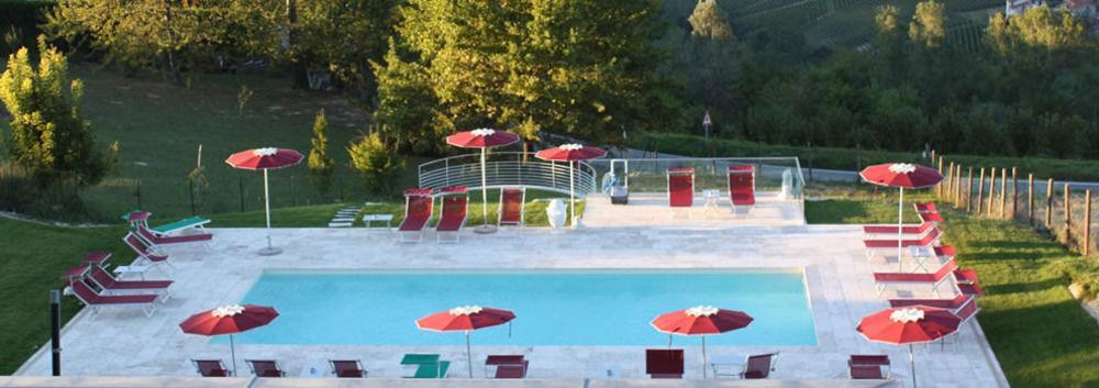Ca' Del Lupo Hotell Montelupo Albese Eksteriør bilde